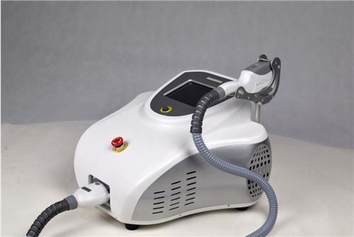 Hotselgende IPL-maskin for hårfjerning og hudforyngelse